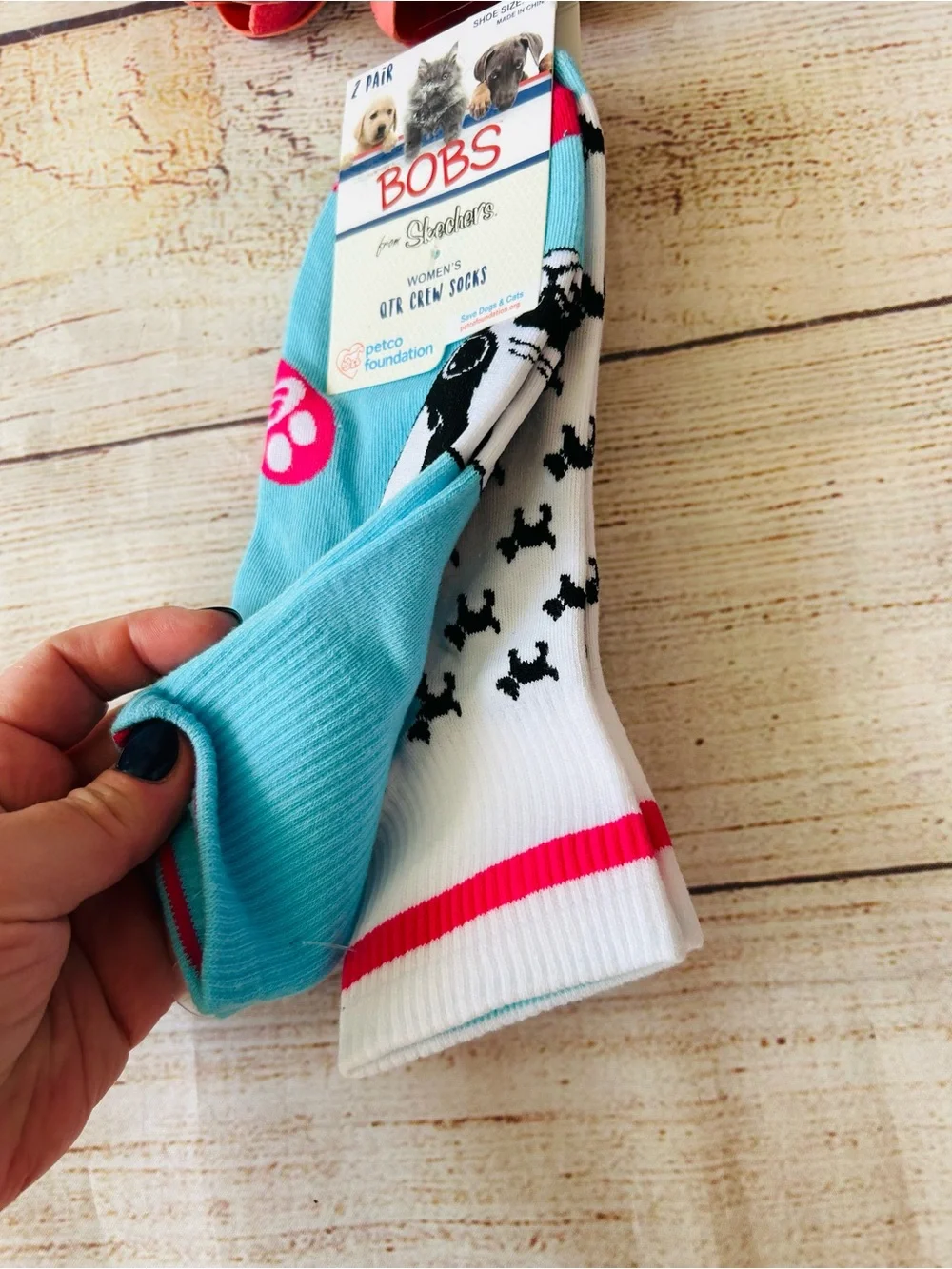 BOBS by Sketchers Women’s Blue White Dog Print Quarter Crew Socks 2 Pair NWT